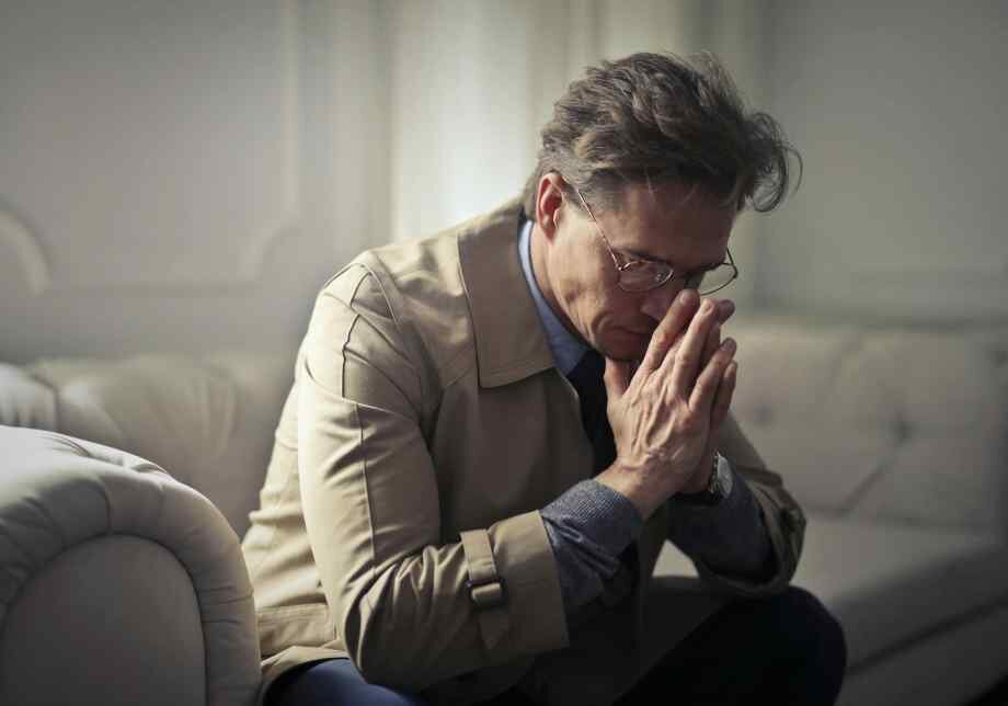 Quelles sont les causes du syndrome de la personne raide ? Quelles sont les causes du syndrome de la personne raide ?